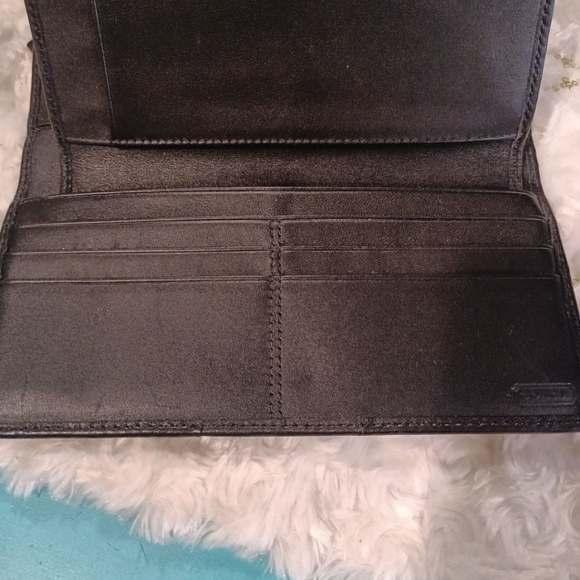 Coach Tri fold wallet - Picture 10 of 12